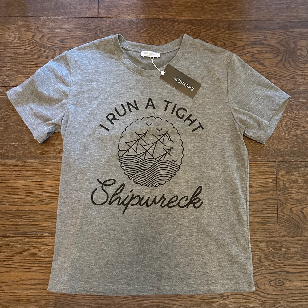 Heathered Gray Shipwreck Short Sleeve Tee